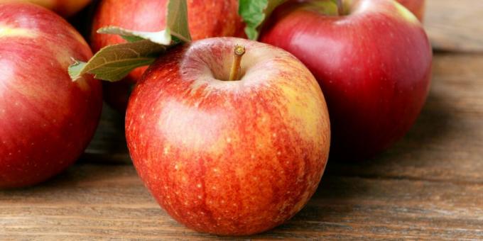 Храни с високо съдържание на фибри: ябълки