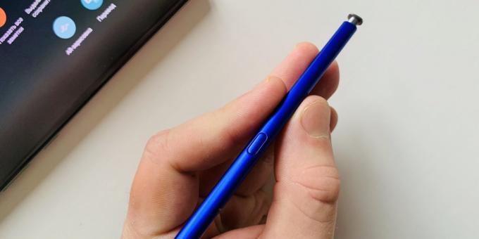 Дълга с електронен писалка не може prorisuesh: това е тънък и лек