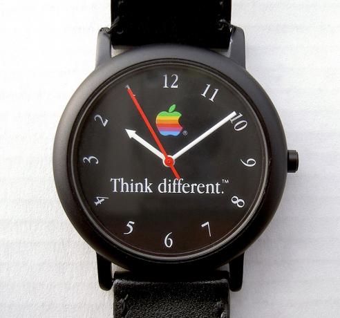 Часовници продадени по време на Think Different кампания