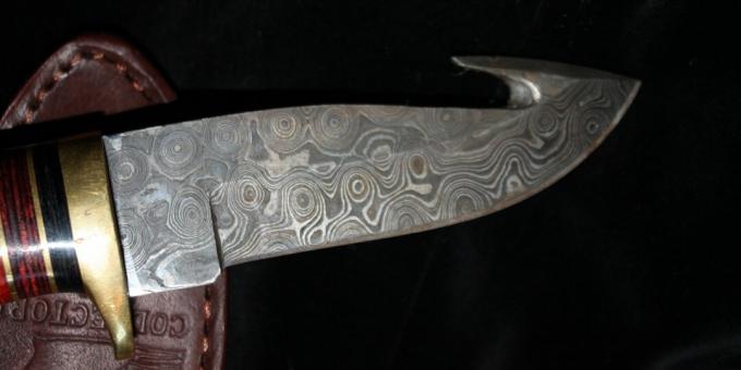 Древни цивилизационни технологии: модерен ловен нож от дамаска стомана 