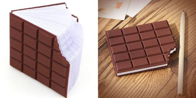 Notebook под формата на ухапан шоколад