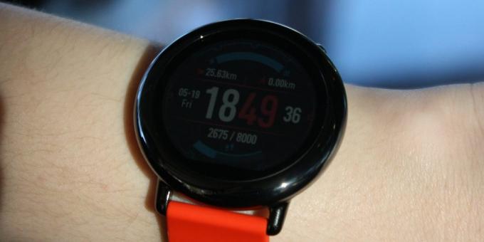 Xiaomi Amazfit Pace: Дисплей